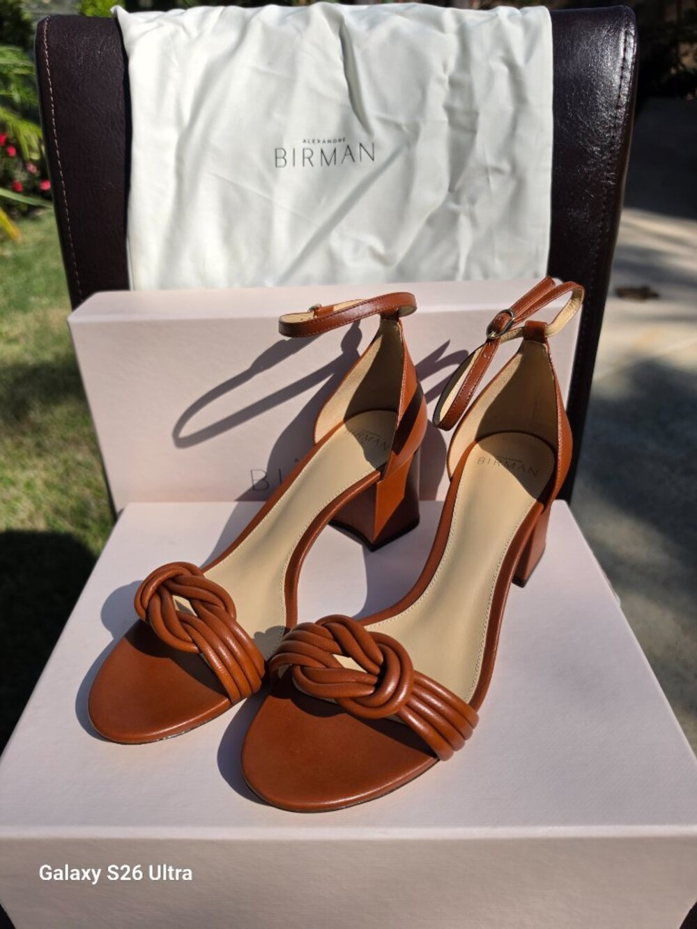 Alexandre Birman Sandalia Salto Medio Leather Sandals - Box & Dust Bag - Size 38